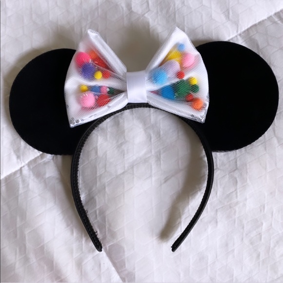 Disneyland Pom Pom Bubblegum Minnie Mouse Ears - Picture 1 of 1
